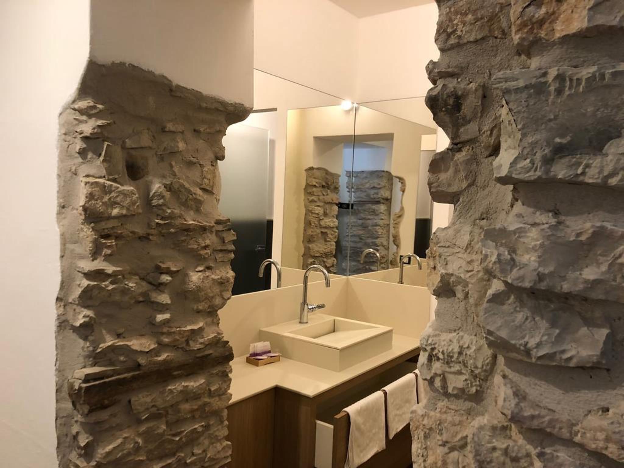 Hotel Corona Spiazzi Di Caprino Bagian luar foto